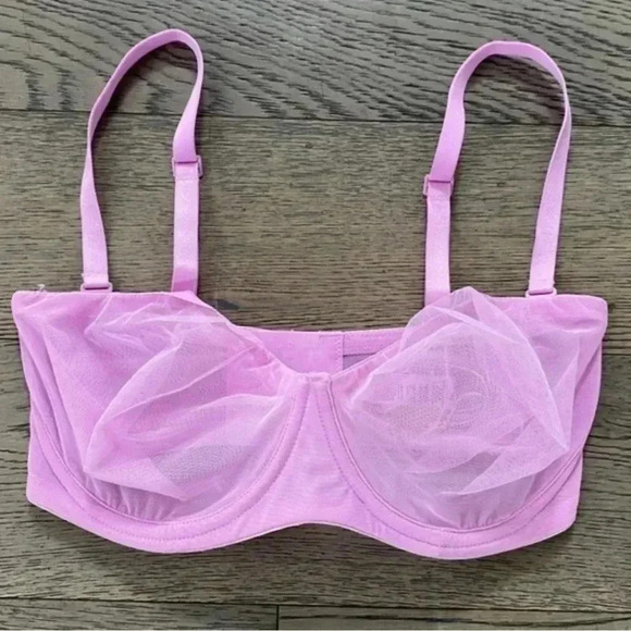 Skims Strapless Bra 44A Ultra Fine Mesh  Straps Enclosed Petal Pink NWT - Picture 2 of 3